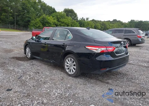 2020 Toyota Camry Le из США, поврежденный, VIN 4T1C11AK7LU509723